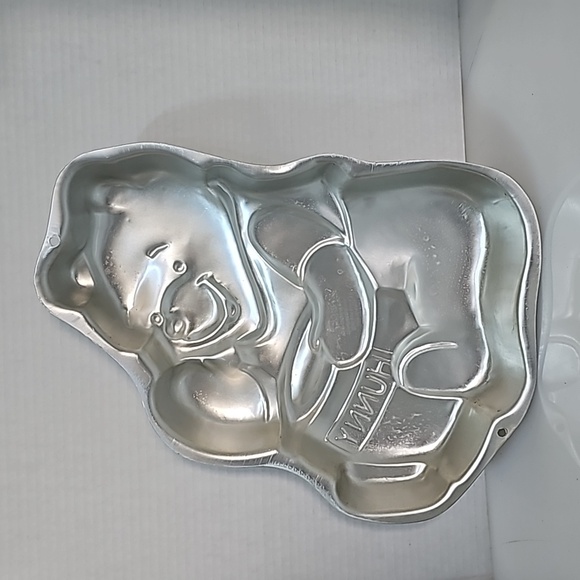 Vintage Wilton Disney Winnie the Pooh Cake pan - Picture 2 of 3